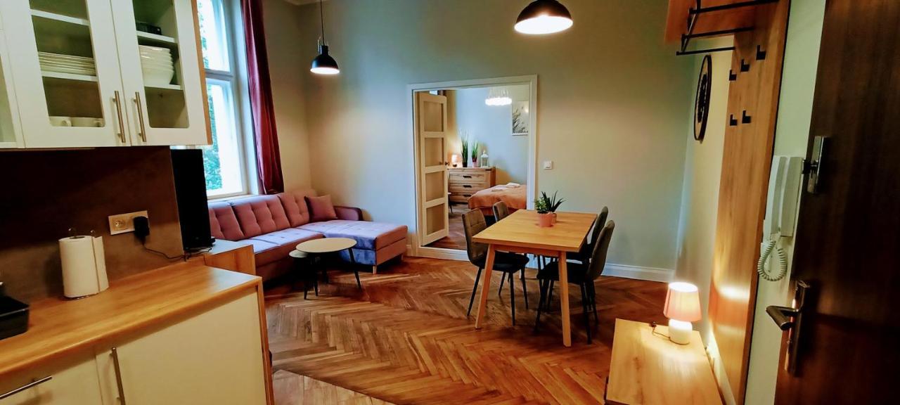 Drzewna Apartamenty - Wroclawska Зелена Гура Екстер'єр фото