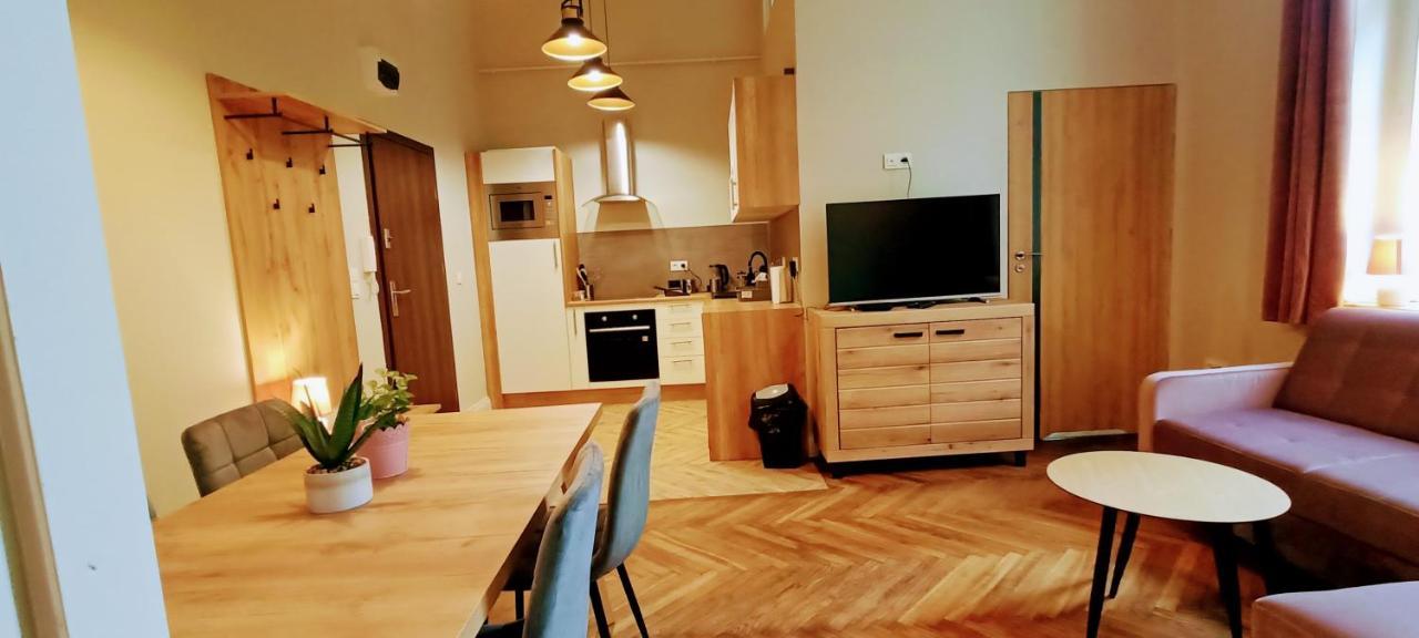 Drzewna Apartamenty - Wroclawska Зелена Гура Екстер'єр фото